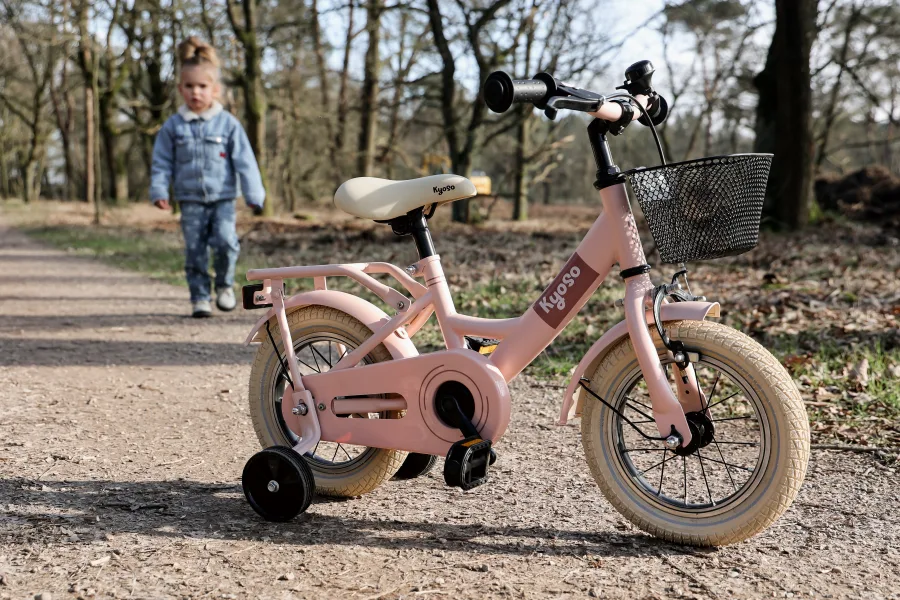 Children's bike Kyoso Sparkle 12 inch with coaster brake - matt pink — foto 5