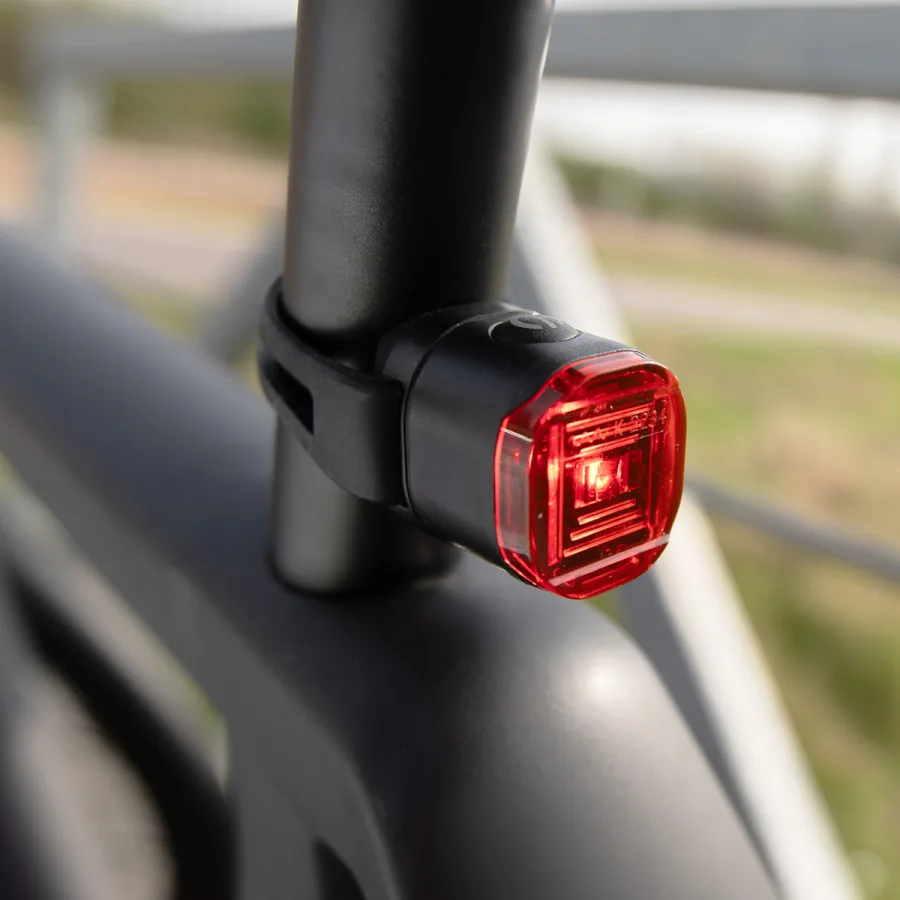 Achterlicht USB Hero — foto 2