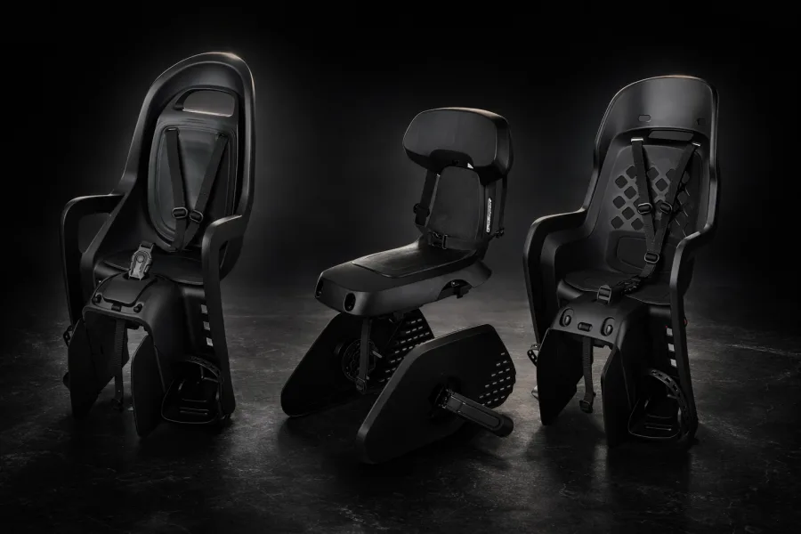 Kinderzitje achter Polisport Groovy BLACK EDITION dragerbevestiging (CFS) — foto 10