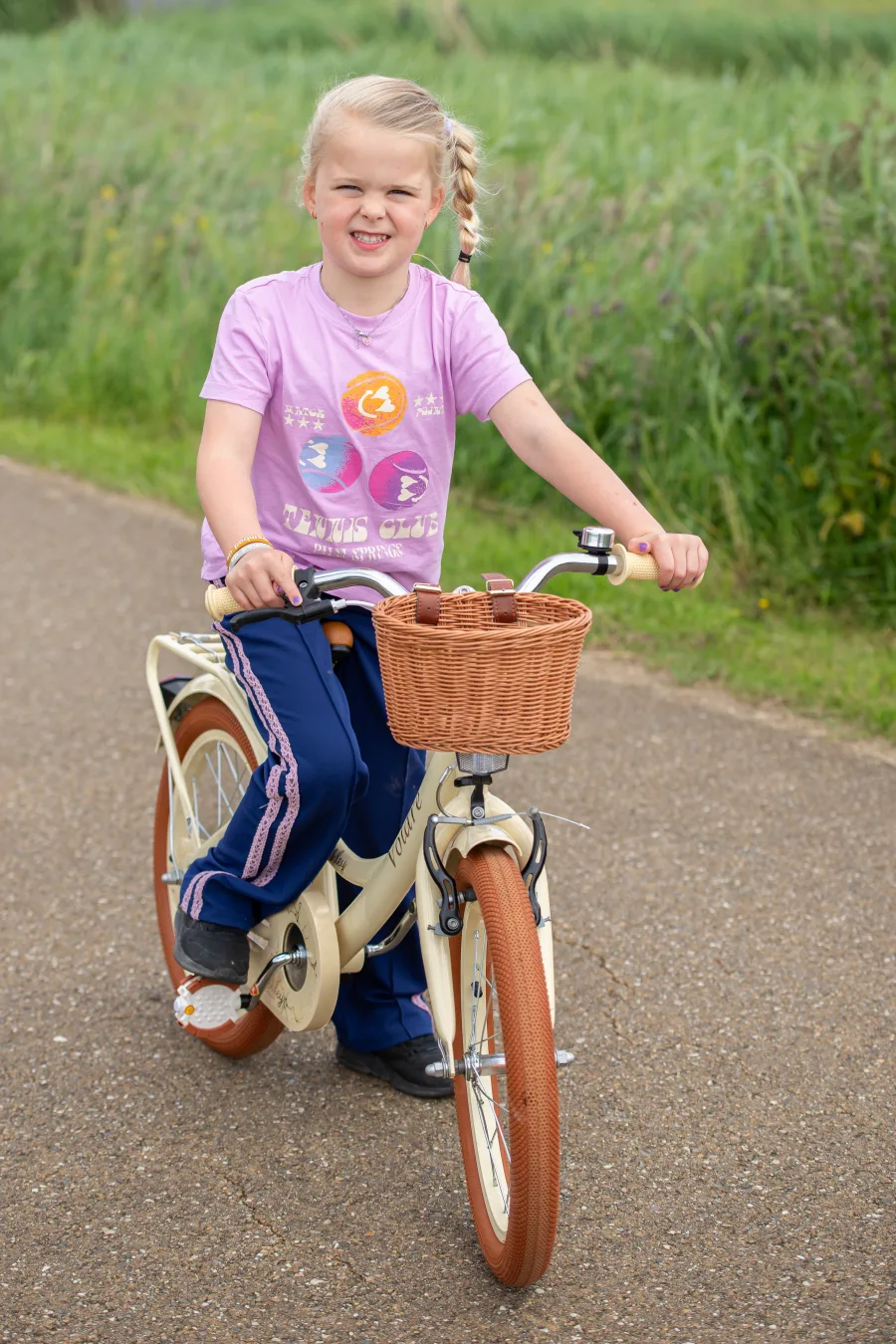 Volare Ashley Children's bike - Girls - 18 inch - Black — foto 15